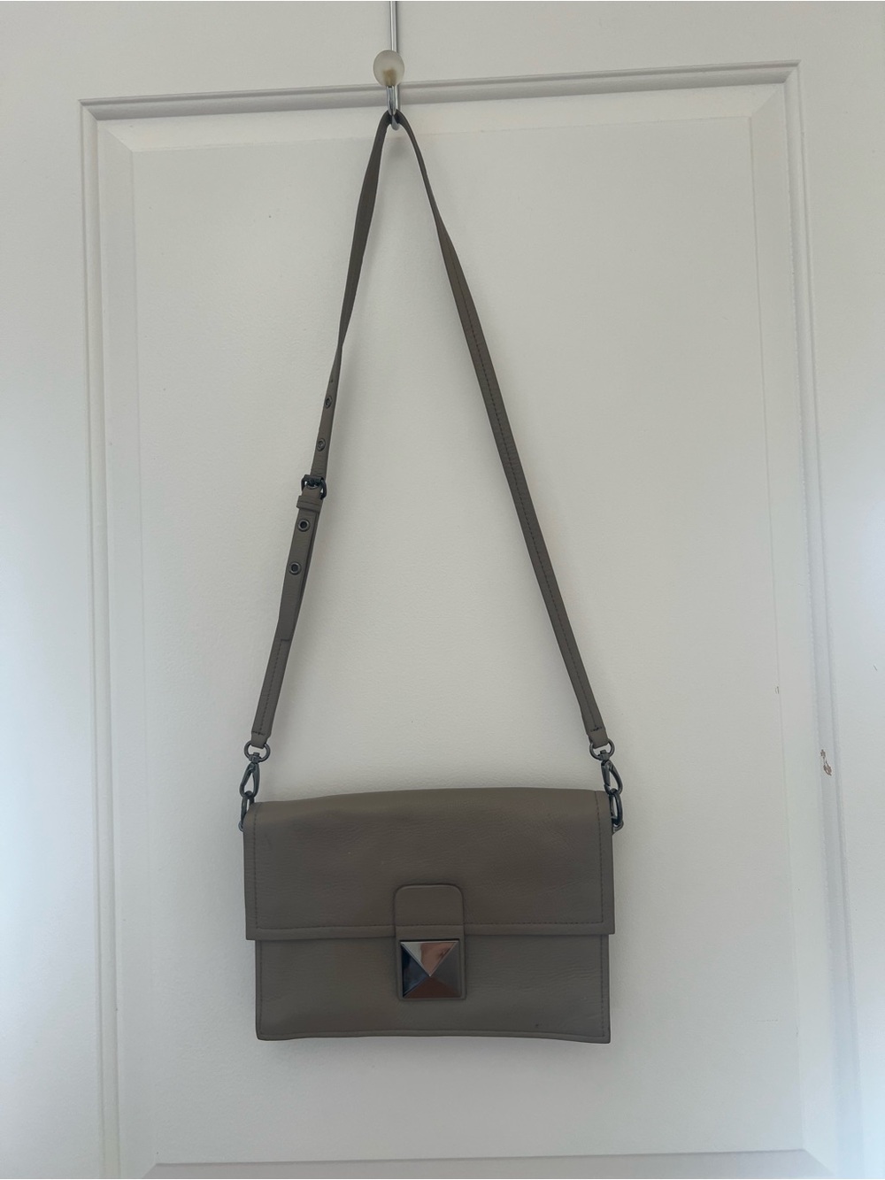 Badgley Mischka Minimal Taupe Leather Crossbody Bag